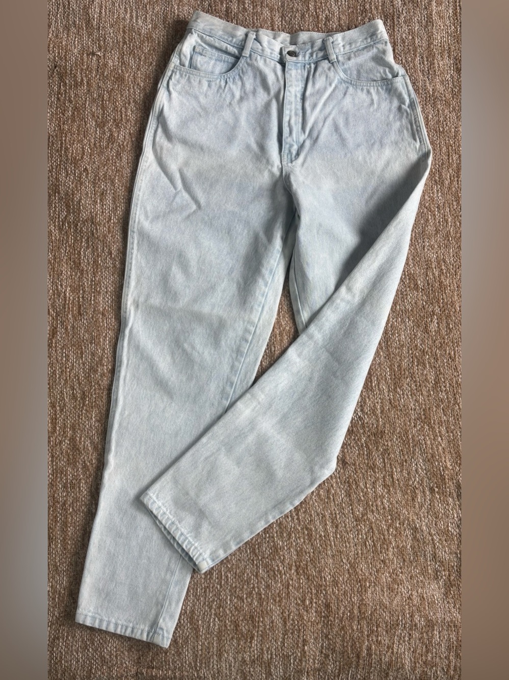 Vintage Bill Blass | Women’s Acid Washed Jeans | High-Rise | Mom Jeans |